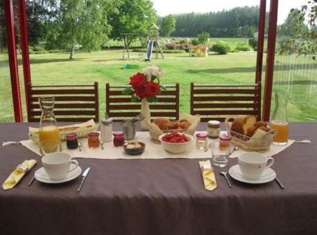 Вілла Au Jardin Fleuri Vauxaillon Екстер'єр фото